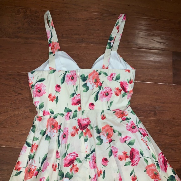 Floral summer dress - Picture 3 of 4
